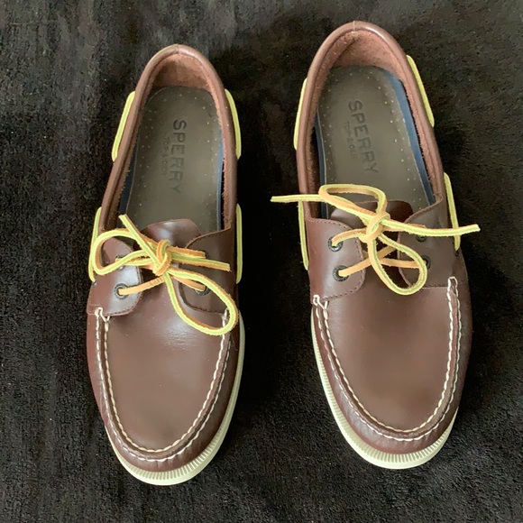 Sperry Top Sider Men’s Original Leather Boat Shoe - Picture 1 of 6